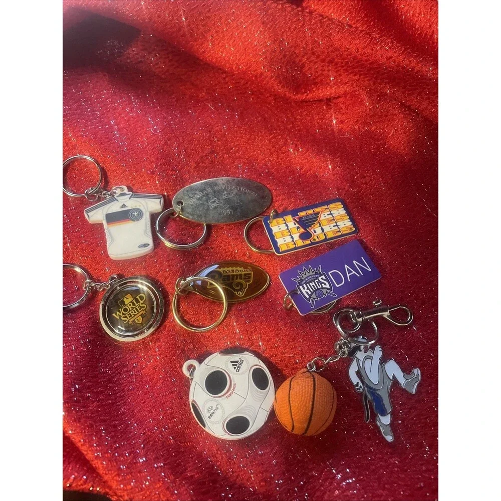 Lot Of 10 Sports Keychains Adidas, Nhl, Baseball, Rams, Basketball, Soccer